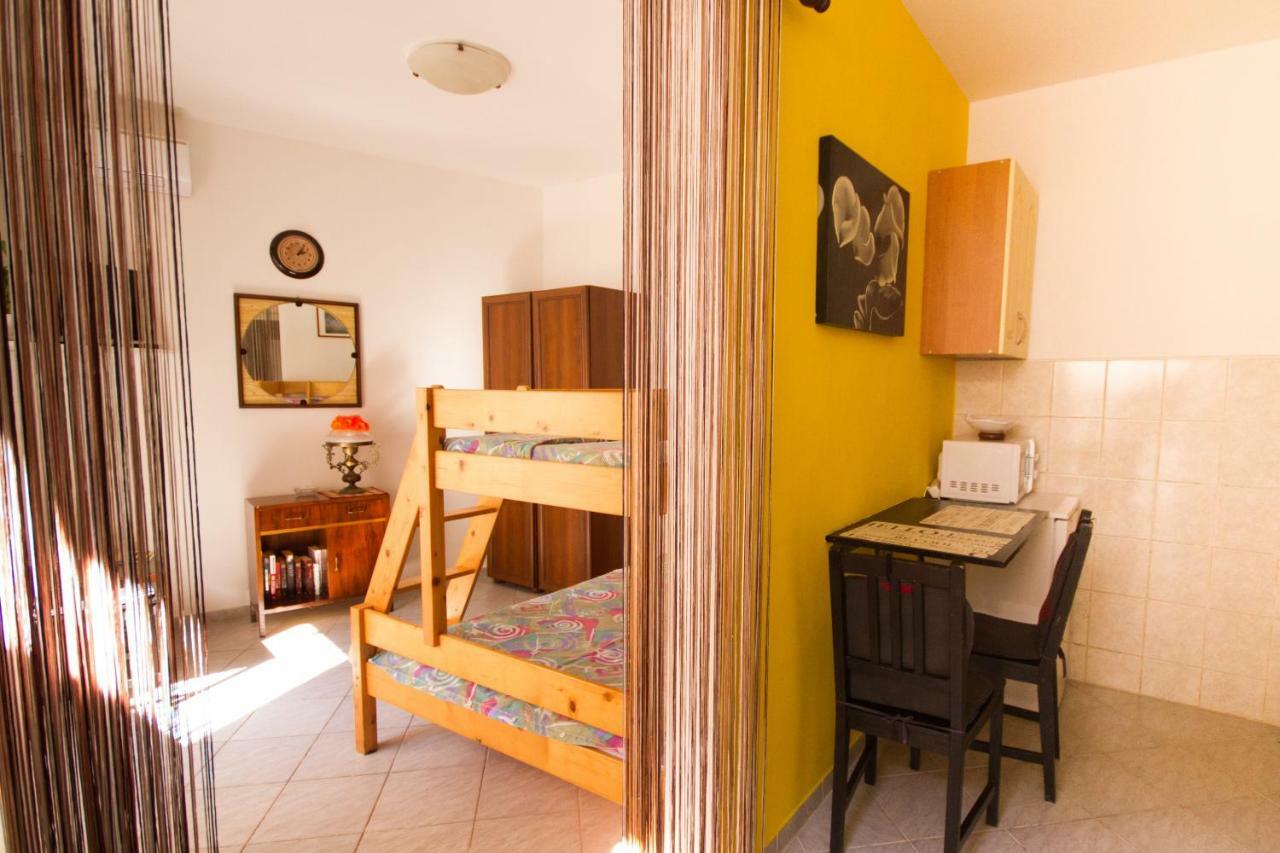 Apartman Punta Vilma Apartment Pula Exterior foto